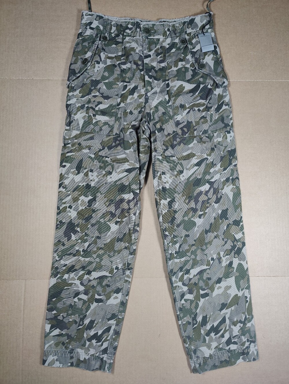 NWOT Zadig & Voltaire Pilote Canvas Green Camo Pants Frayed Waist Sz 6 (30Wx27L)